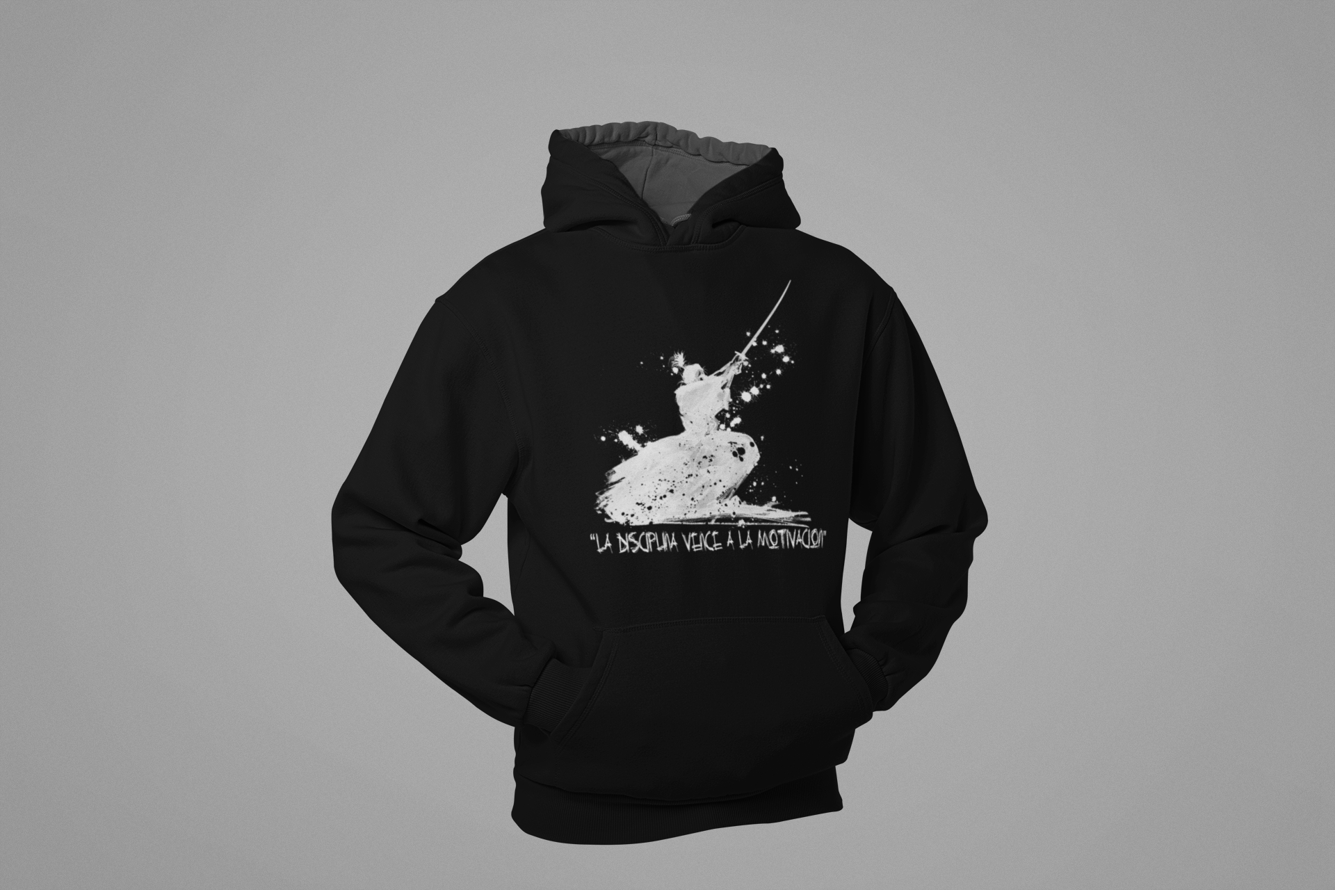 Hoodie Estoico "La disciplina vence a la motivación"