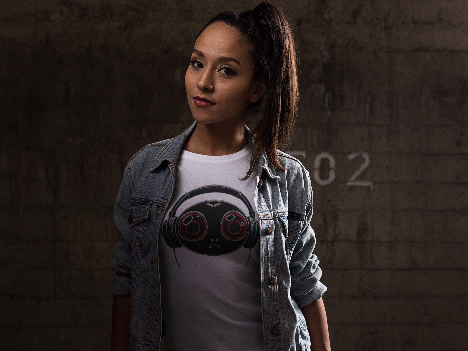 Polera Urbano "Neon Alien" – Brilla en la oscuridad